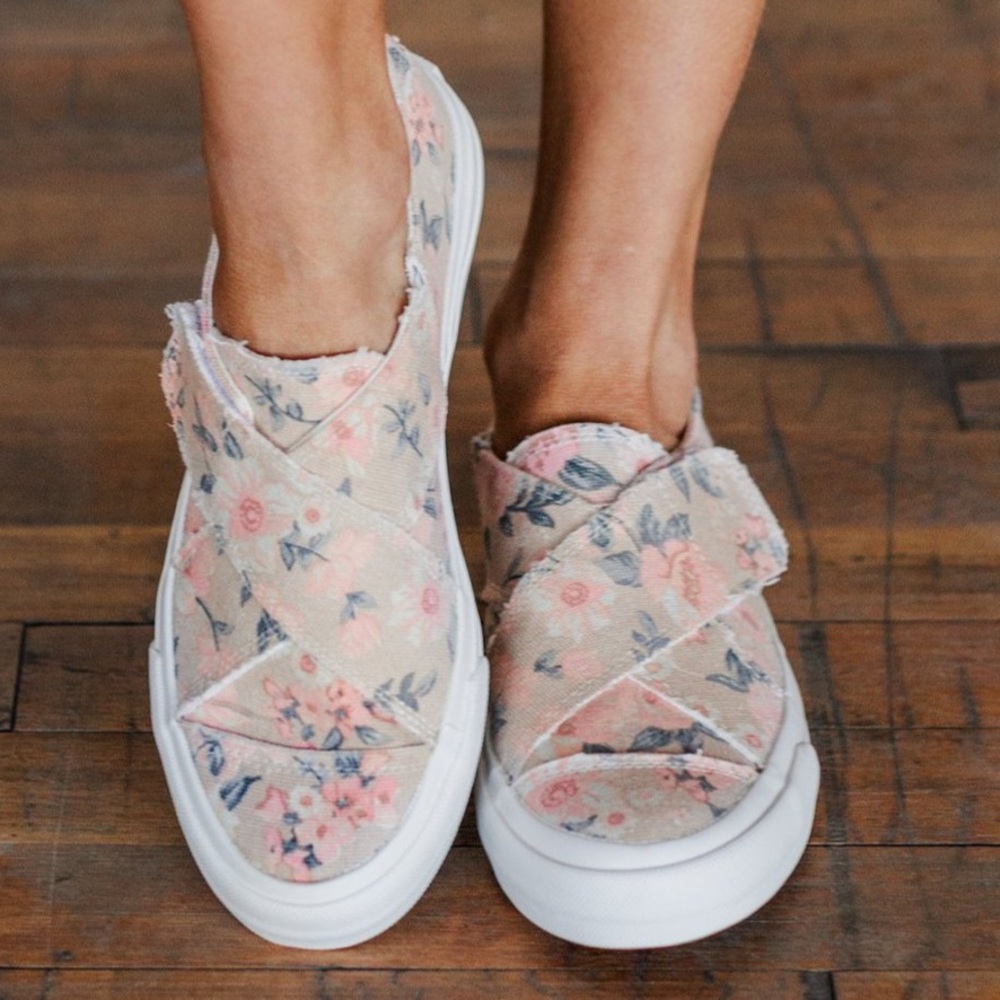 Floral Canvas Slip on Shoe